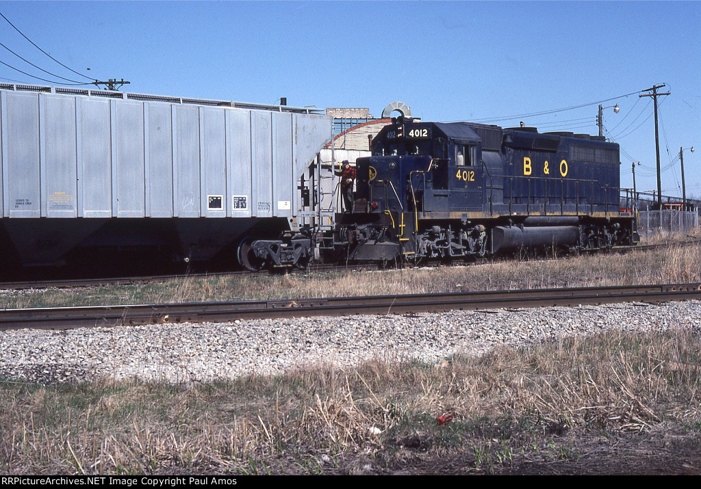 BO 4012 Showing signs of being temporarily leased to the ATSF in 1979-1980 and temporarily renumbered to BO 9012 and back to BO 4012 when the lease ended